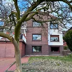 Weserblick Hafen-villa-bremen *