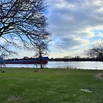 Weserblick Hafen-villa-bremen * Бремен