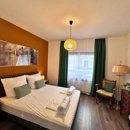 Weserblick Hafen-villa-bremen *