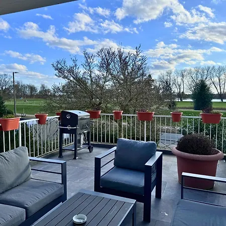 Weserblick Hafen-villa-bremen Villa *