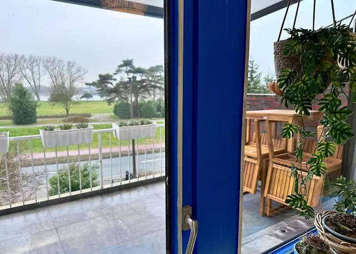 Weserblick Hafen-villa-bremen