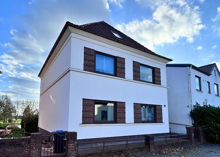 Weserblick Hafen-villa-bremen Villa *