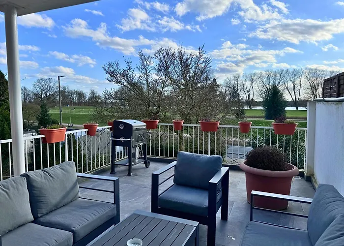 Weserblick Hafen-villa-bremen Villa *